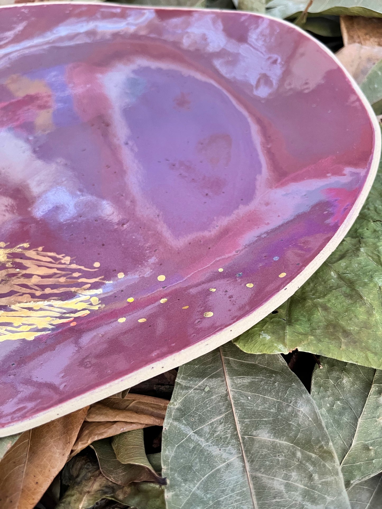 Scars collection | Blackberry shallow plate