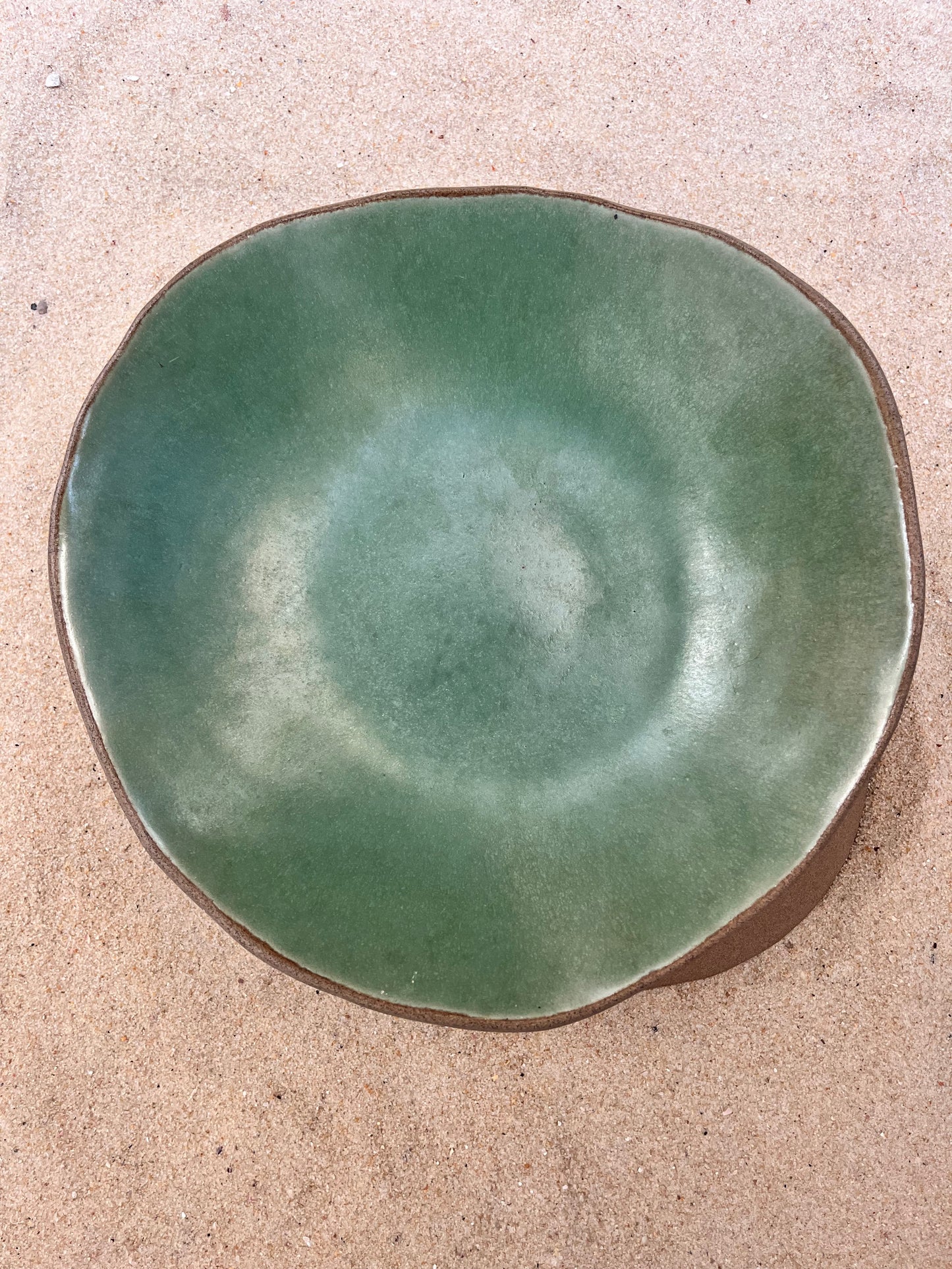 ceramics, reverse, green and grape