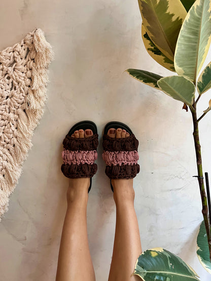 crocheted sandals on the street, in the rain, on the two-tone farm