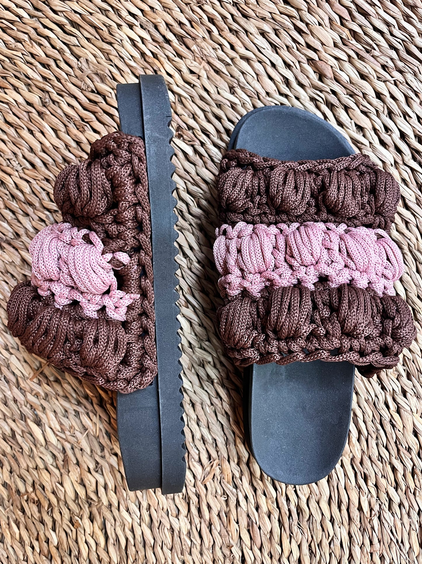 crocheted sandals on the street, in the rain, on the two-tone farm