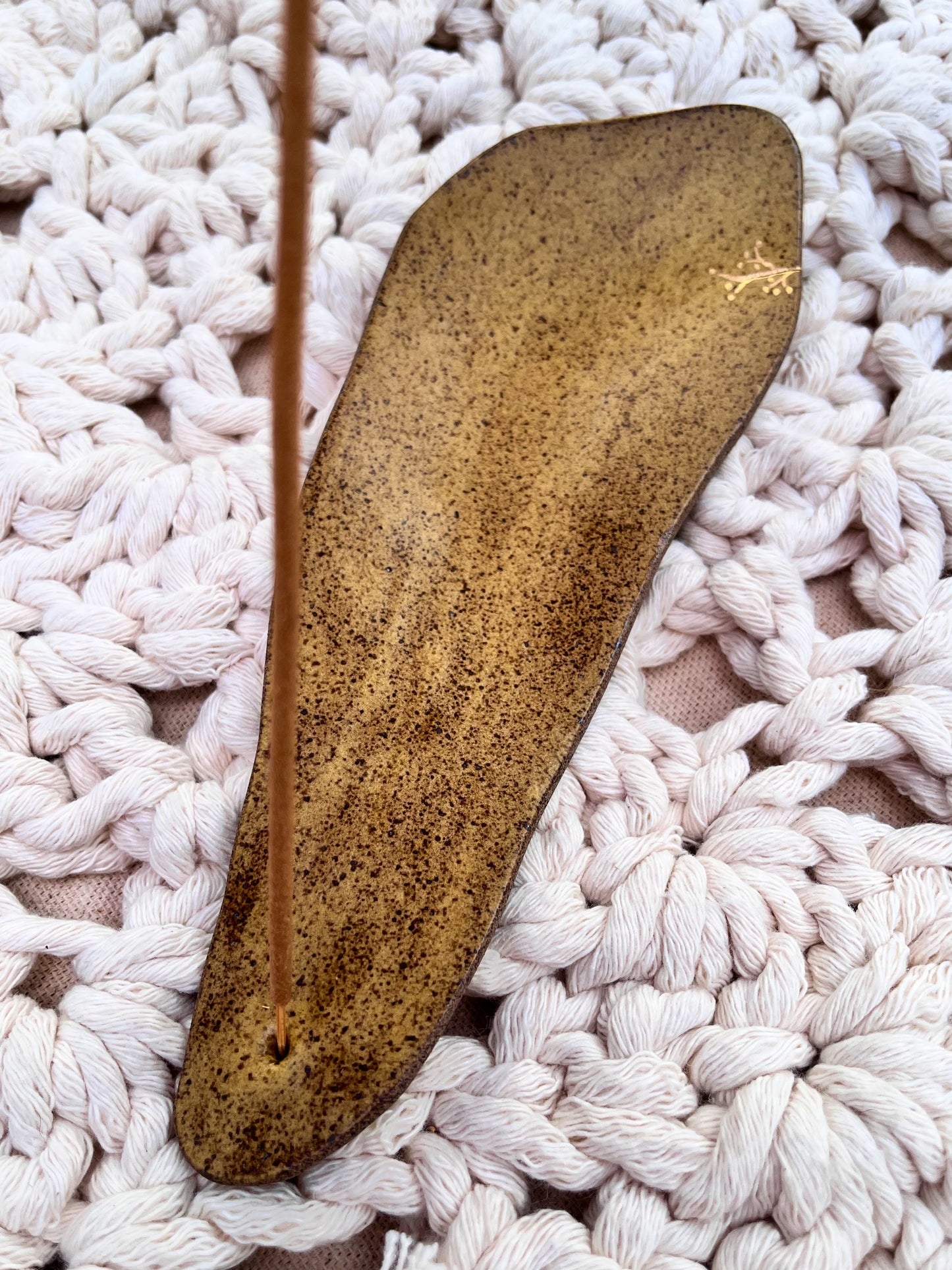 Scars collection | Mustard flower incense burner