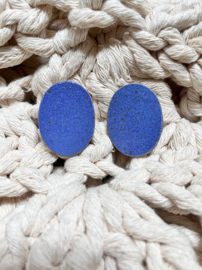 silver earring wind on the coast