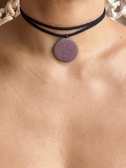 French-style choker necklace
