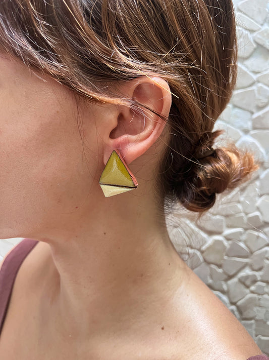 silver earring let's run away