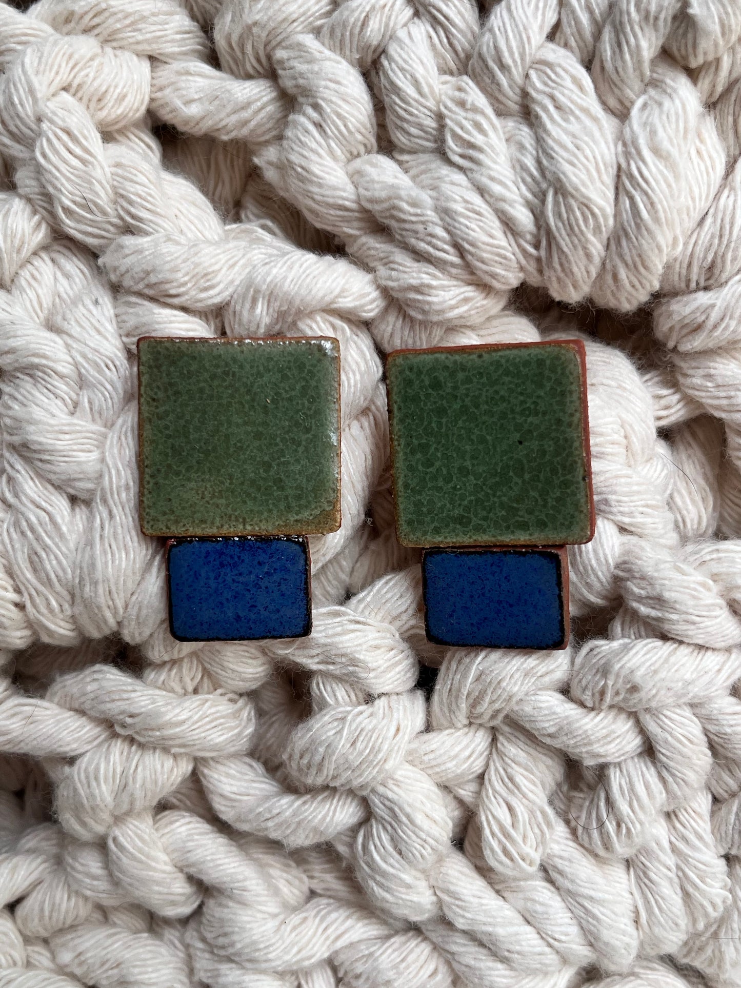 silver earring beyond the horizon