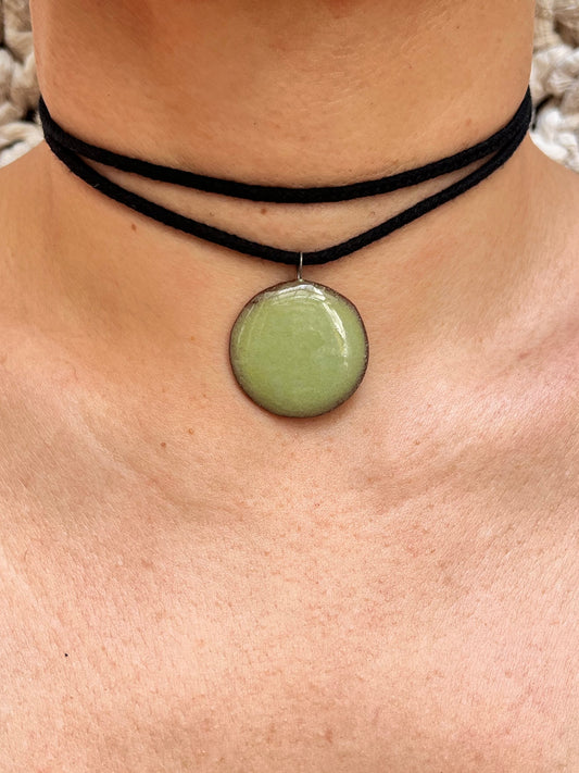 French-style choker necklace