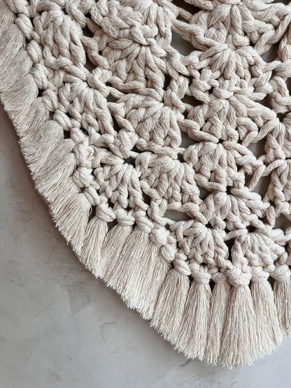 crochet with ceramic lace mist