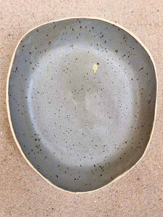 Scars collection | shallow plate, drop in the sky of brigadeiro (Brazilian chocolate fudge)